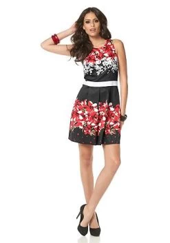 Laura Scott Jurkje Met Vrolijke Bloemenprint