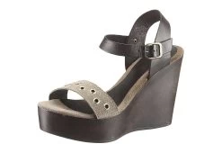 Sandaaltjes In Een Materialenmix Van Leer